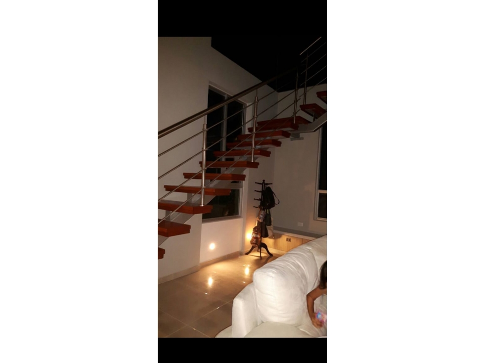 SIR Casa en Venta Condominio Balmoral Via Pto López - 4