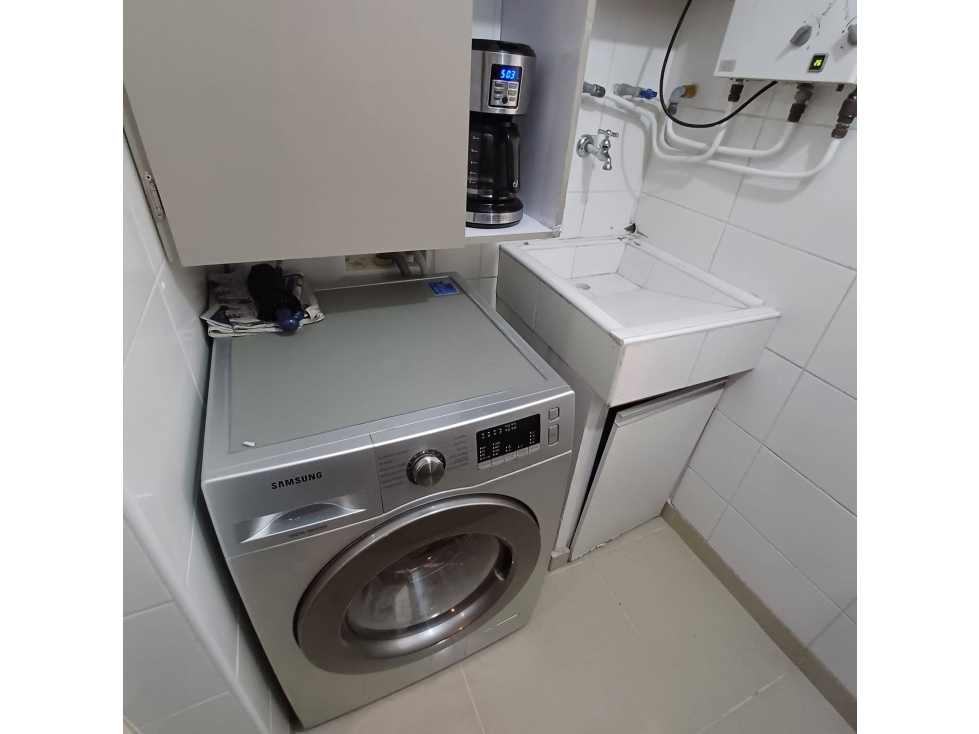 Apartamento en venta loma de los Bernal — foto 3