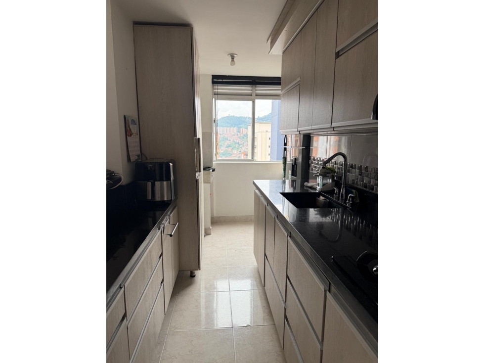 Apartamento en venta loma de los Bernal