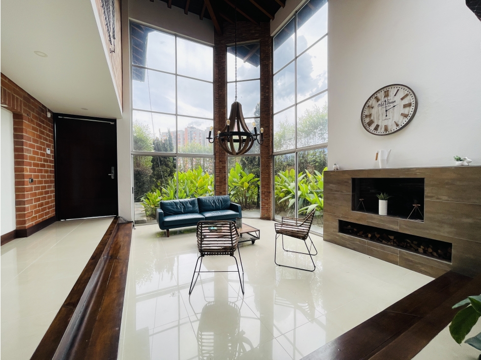 Casa para la venta en Sabaneta, sector Aves Marías - 1