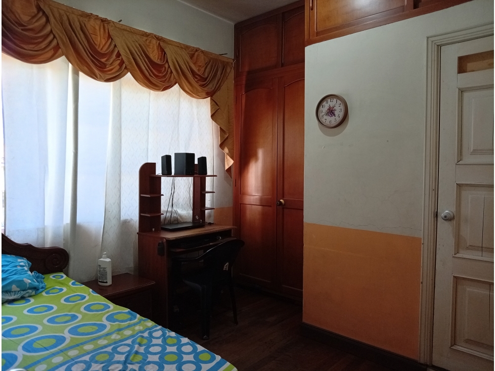 Amplio Apartamento en Venta en El Centro De Medellín — foto 5