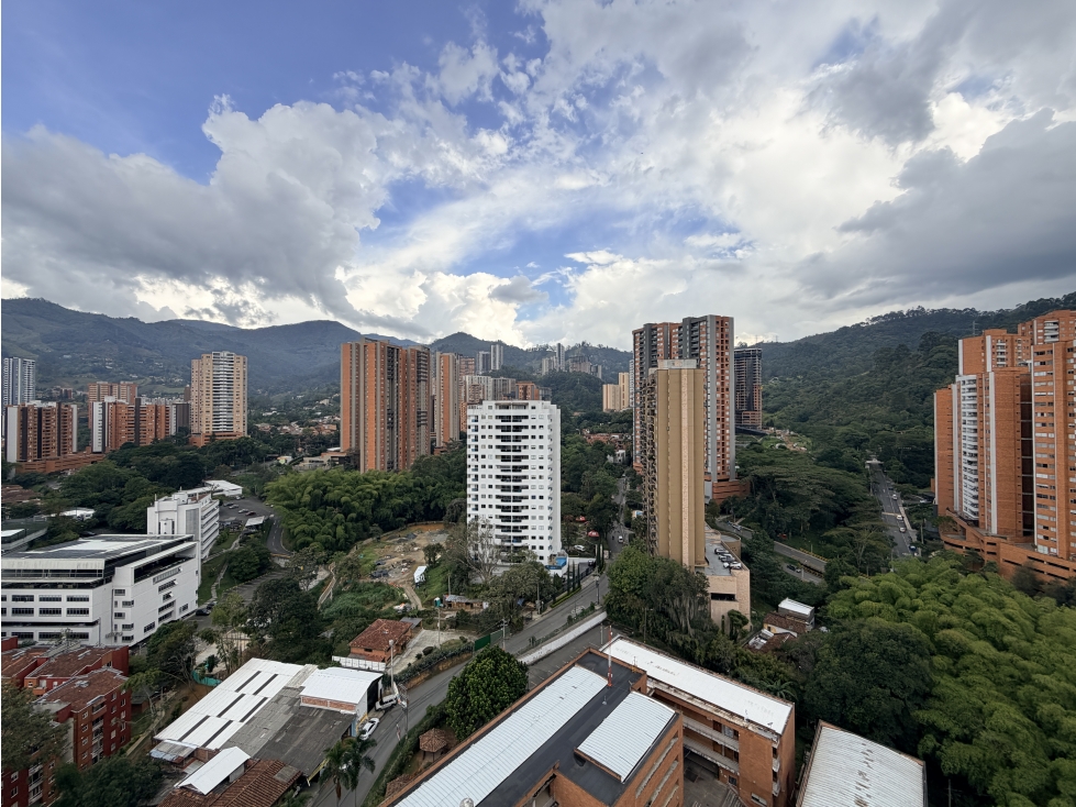 Apartamento para la venta en Sabaneta, zona plana.