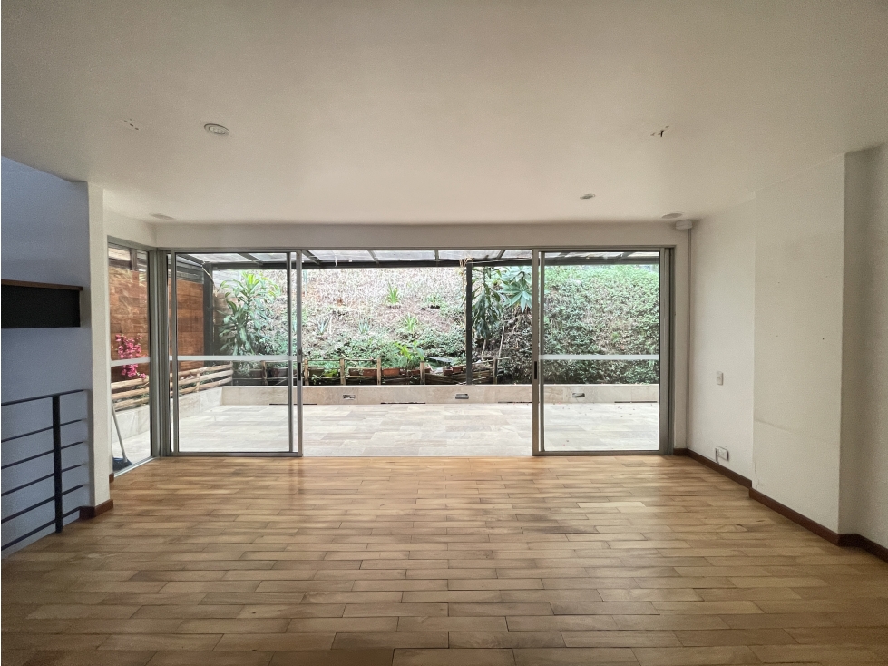 CASA EN VENTA EN EL POBLADO - ALTOS DEL POBLADO (M) — foto 2