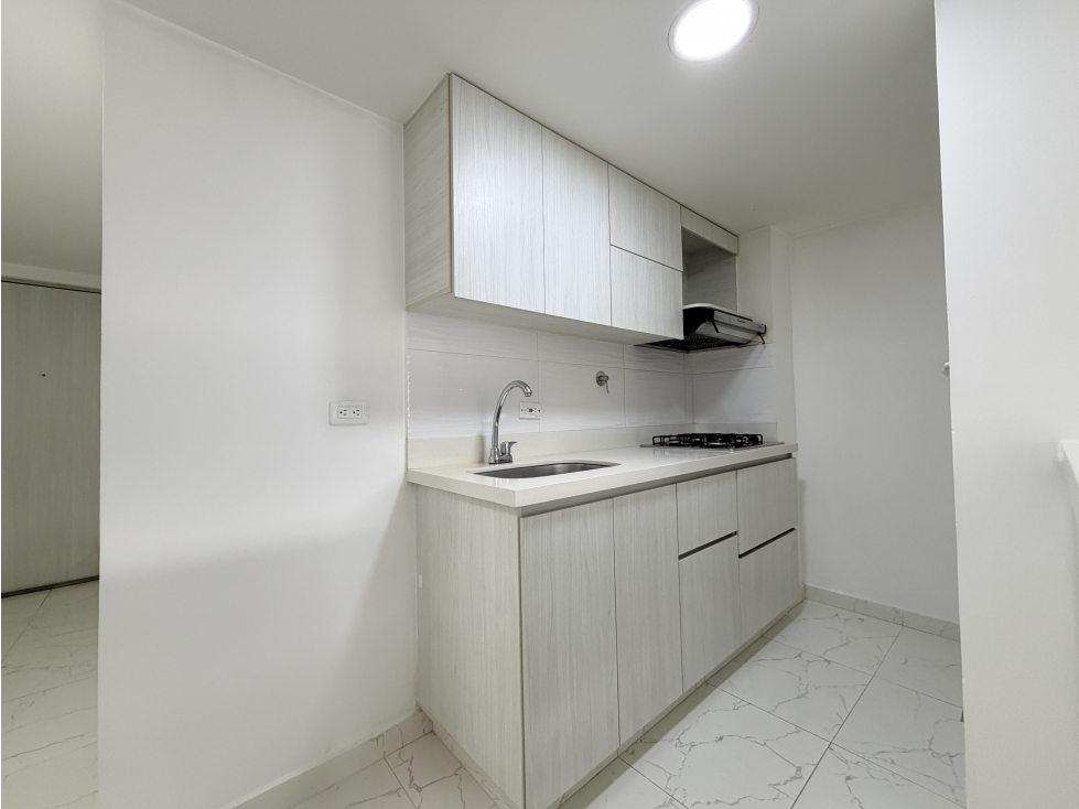 Apartamento para la venta en Sabaneta, zona plana. — foto 5