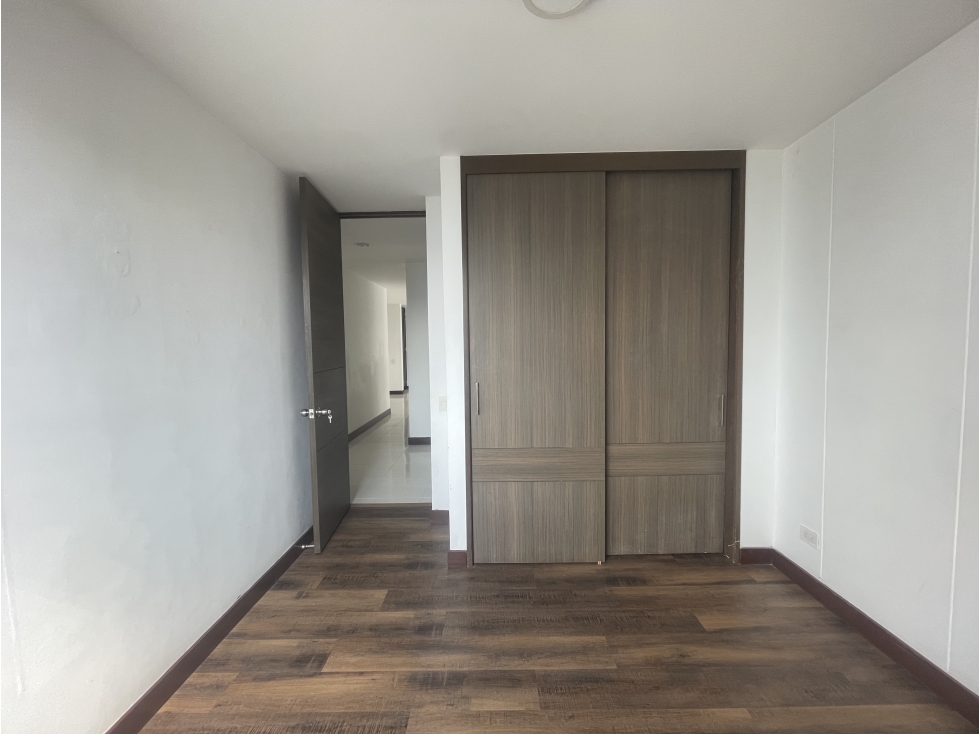 Apartamento en Venta en Envigado sector El Esmeraldal (M) — foto 6
