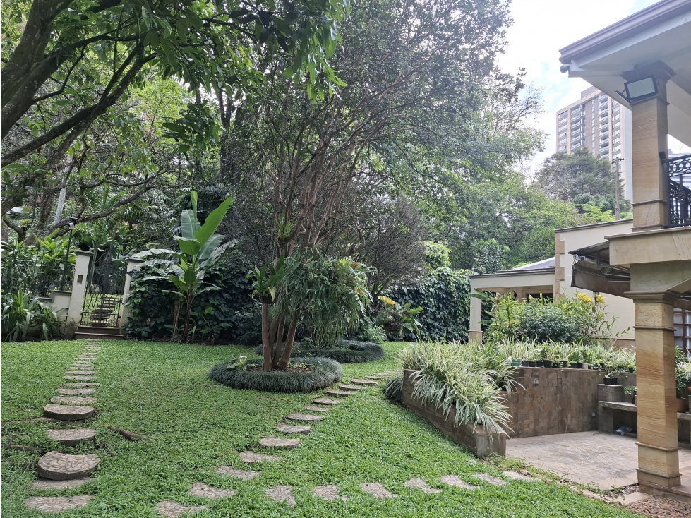 VENTA CASA TRANSVERSAL INFERIOR POBLADO — foto 3