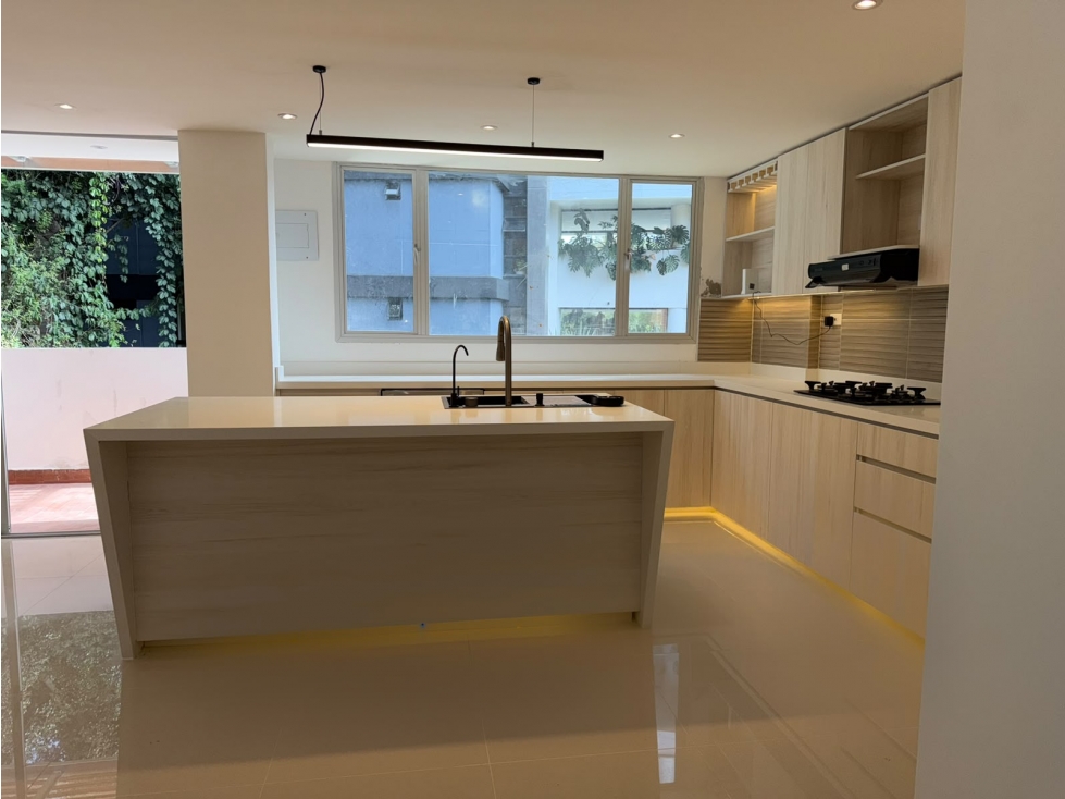 apartamento en venta sector los parra (A)