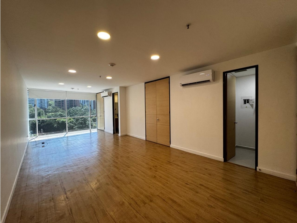 venta de oficina en el poblado sector manila (A)