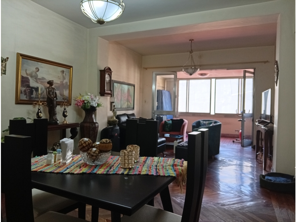 Amplio Apartamento en Venta en El Centro De Medellín — foto 2