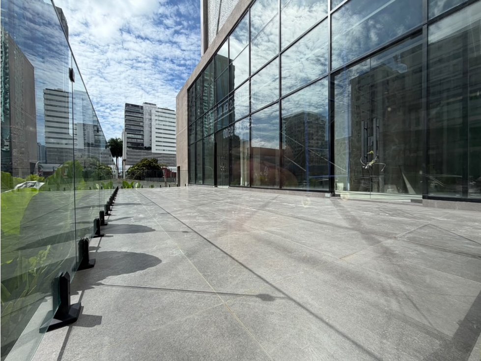 LOCAL COMERCIAL ALQUILER - SAN FRANCISCO - THE HUB - 4