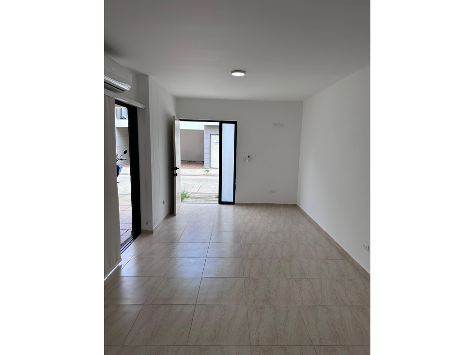 Casa en venta en Conjunto Residencial Montecarlo Apartado - 1