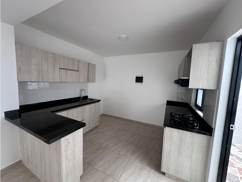 Casa en venta en Conjunto Residencial Montecarlo Apartado - 3