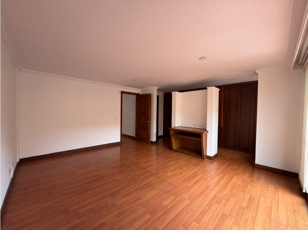 Amplia Casa Familiar en Chia- Venta o Arrendamiento — foto 5