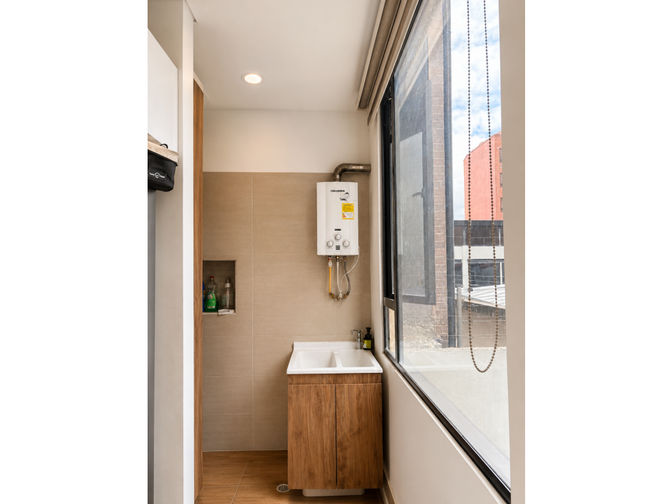 VENTA APARTAESTUDIO PUENTE LARGO