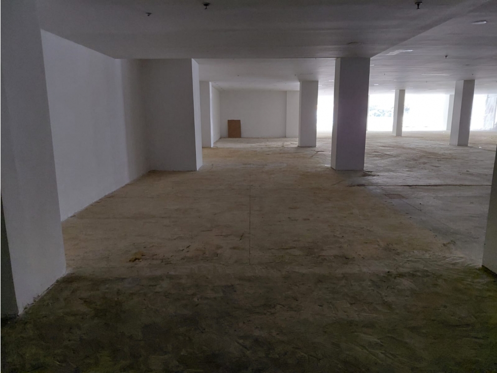 ARRIENDO ESPECTACULAR LOCAL EN SUBA — foto 2