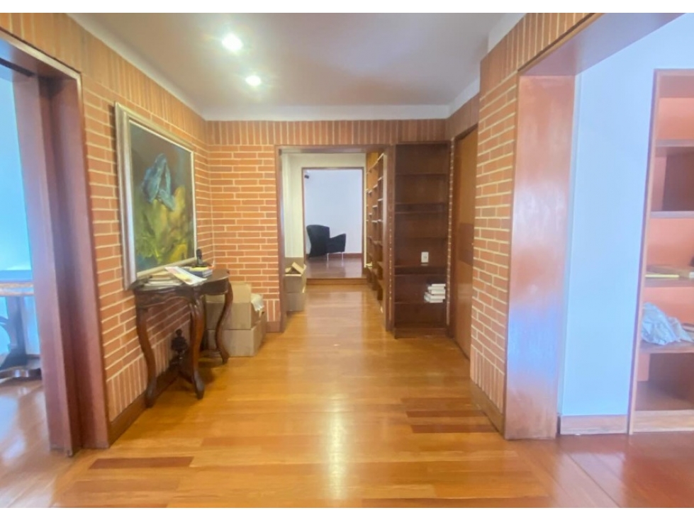 VENTA DE GRANDIOSO EDIFICIO QUEBRADA LA 71 - 2