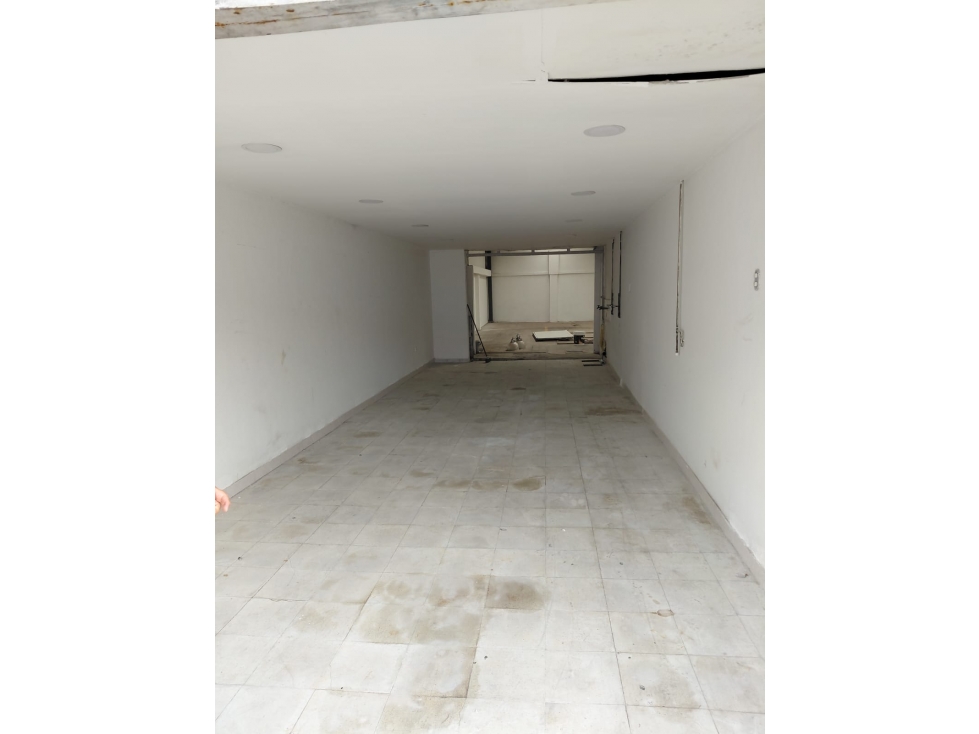 ARRIENDO DE GRAN CASA CALLE 72 — foto 2