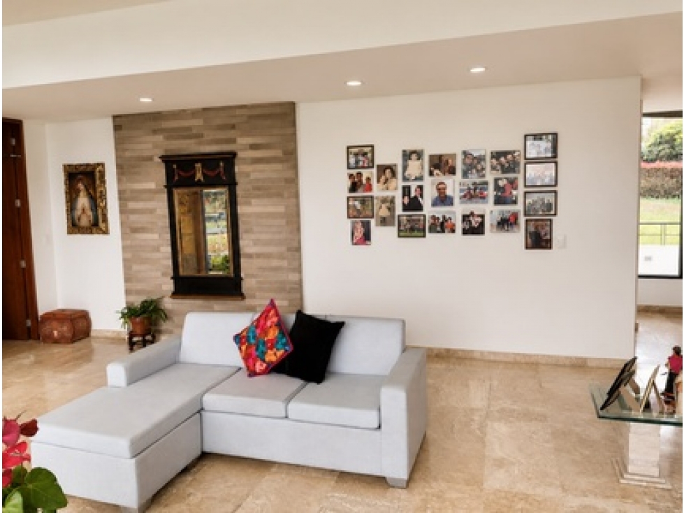 ARRIENDO DE GRAN CASA YERBABONITA SOPO — foto 2