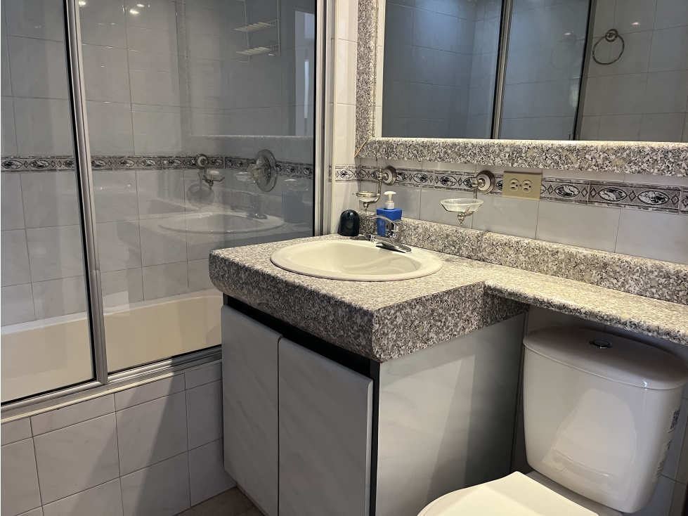 ASOMBROSO APARTAMENTO EN CHAPINERO ALTO — foto 3