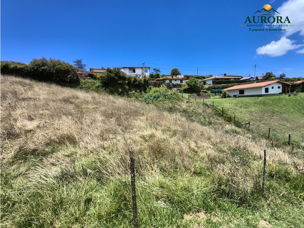 LOTE DE 1.500 M² CON VISTA EN EL ROSARIO SANTA ELENA — foto 3