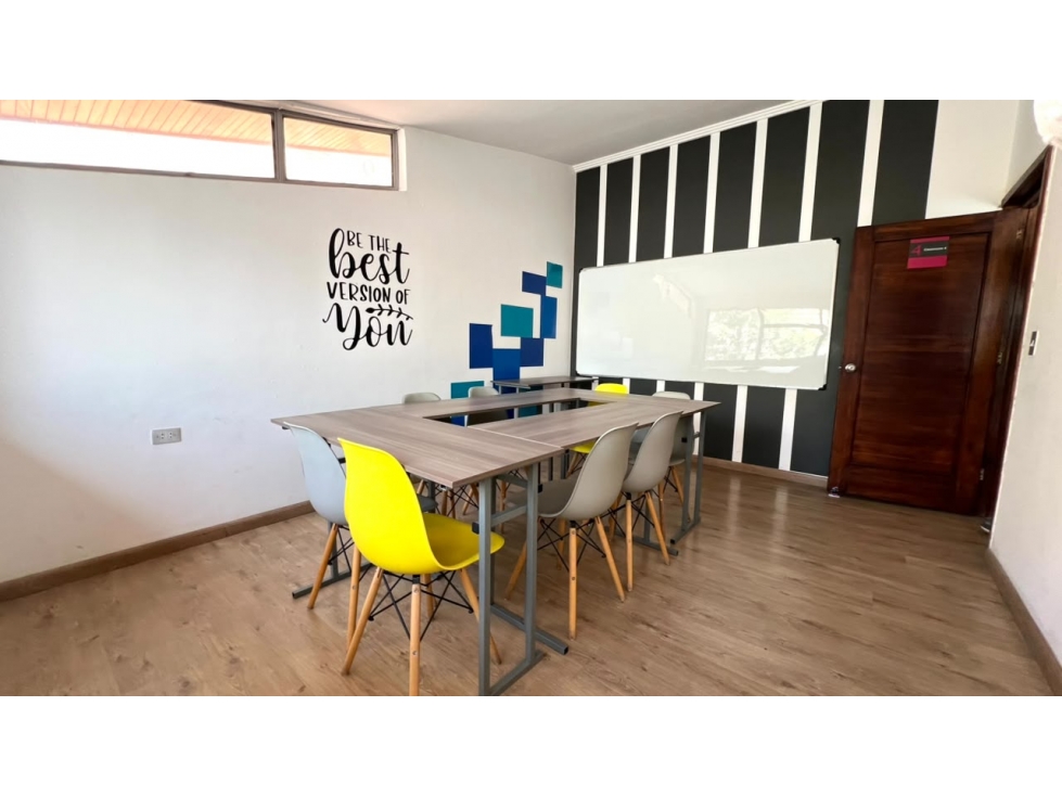 ESPACIO EDUCATIVO Y PROFESIONAL EN ALQUILER
