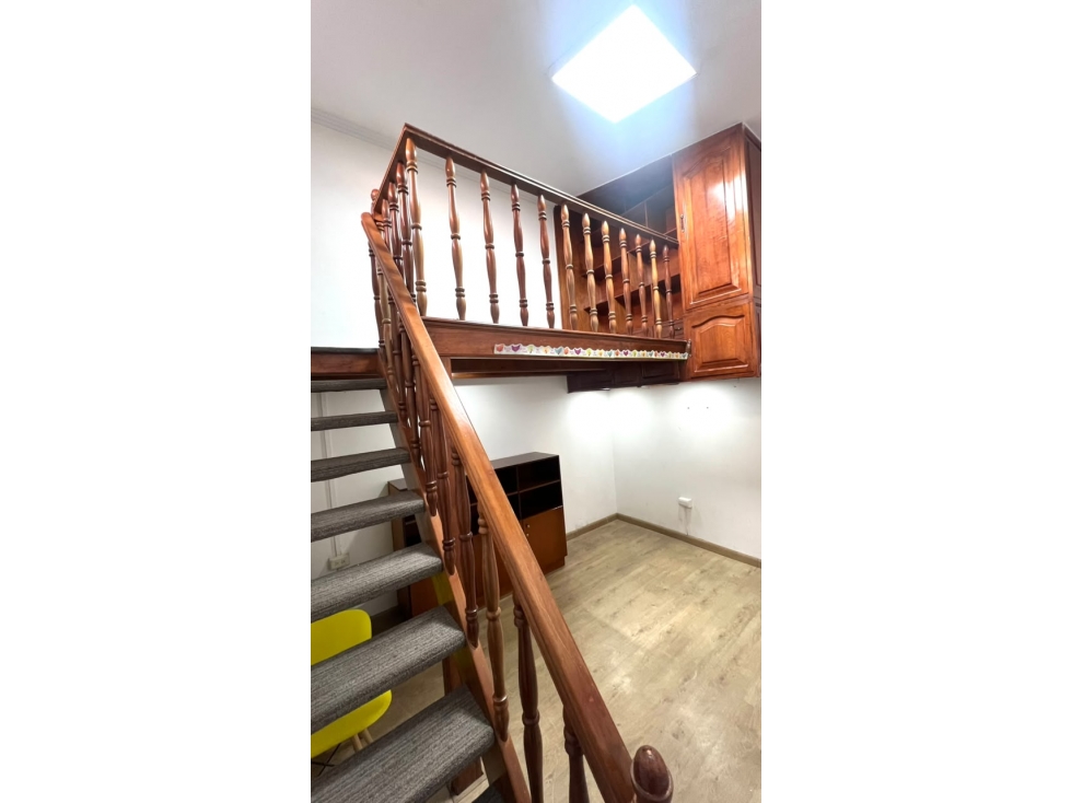 ESPACIO EDUCATIVO Y PROFESIONAL EN ALQUILER — foto 3