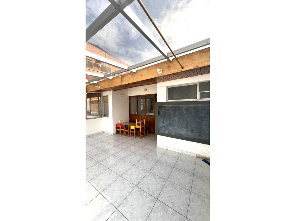 ESPACIO EDUCATIVO Y PROFESIONAL EN ALQUILER — foto 4