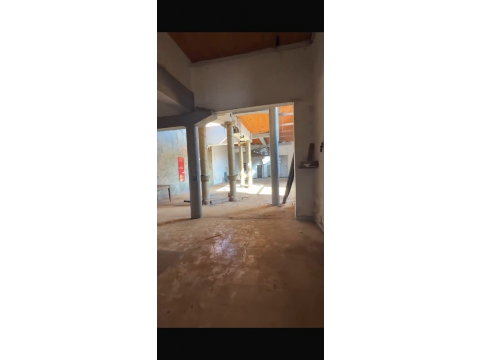 CASA DE PRADO - INMUEBLE COMERCIAL EN MEDELLÍN - 5