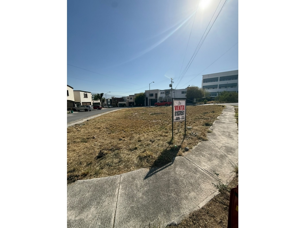 VENTA TERRENO EN CUMBRES ELITE - 6