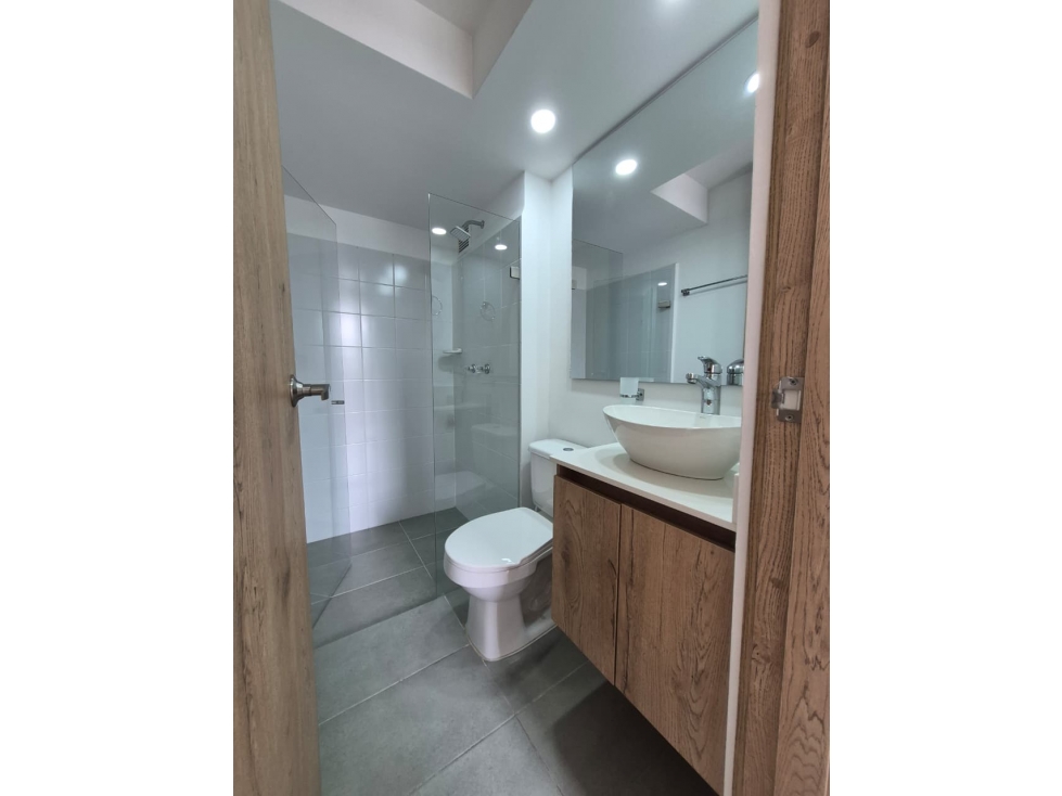 APARTAMENTO EN VENTA EN SABANETA CON PRECIO DE OPORTUNIDAD — foto 5