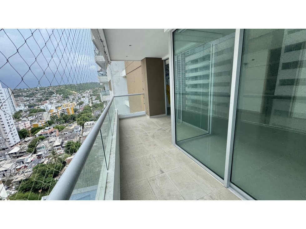 Apto amplio en Laguna del Cabrero-Cartagena — foto 6
