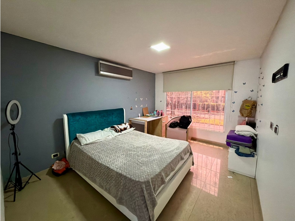 SE VENDE CASA EN LA HACIENDA EN CALI