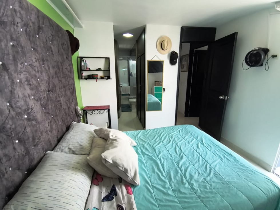 SE VENDE HERMOSO APARTAMENTO EN CONDINA BATARA PARQUE CENTRAL — foto 5