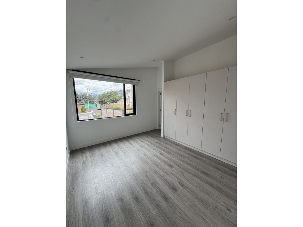 Hermosa casa por estrenar en el Cjto. Habitacional San Jose, Cumbaya — foto 5