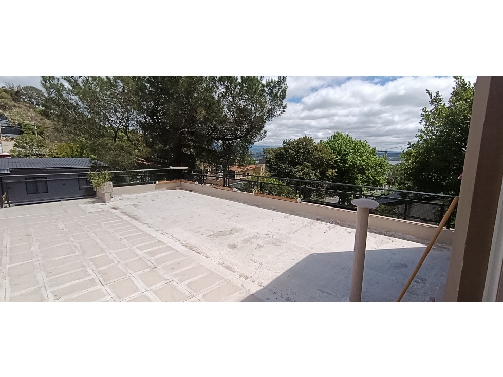 CASA EN VENTA ,MAS 2 DEPTOS, VILLA CALRLOS PAZ, CORDOBA - 1