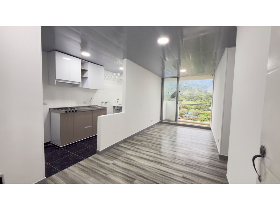 EN VENTA APARTAMENTO ECONOMICO EN EL SECTOR DE MONTECARLO