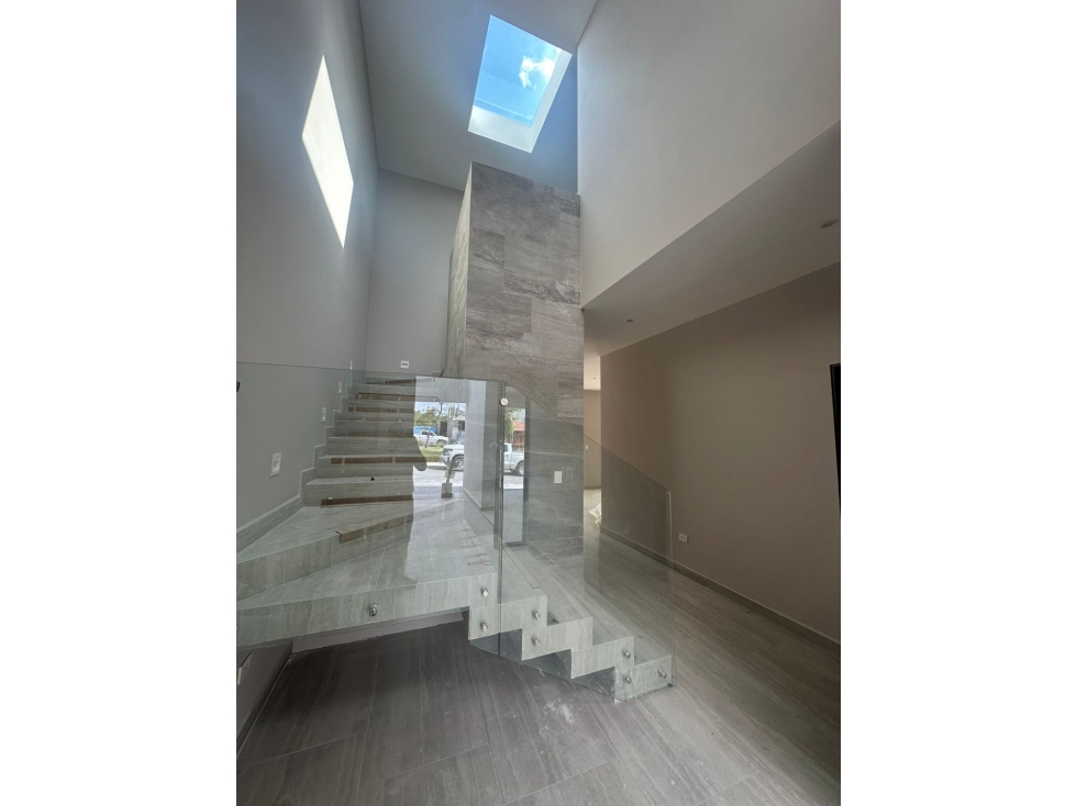 RESIDENCIA PEDREGAL DE LA MONTAÑA VENTA — foto 4