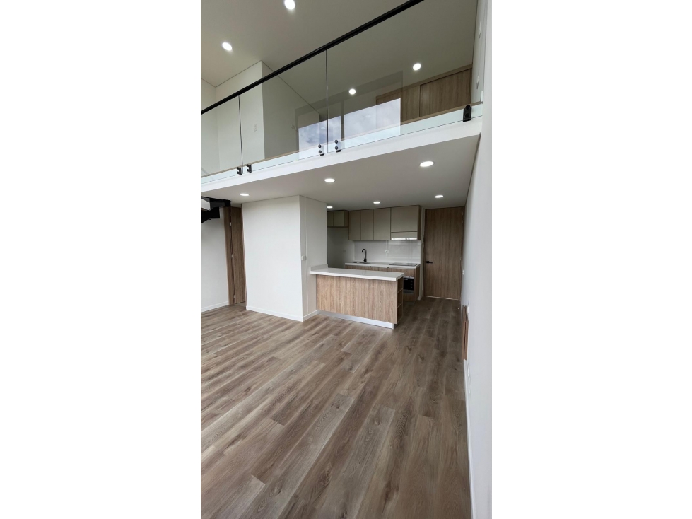 Dúplex nuevo de 40 m² con balcón y vista panorámica en Pasadena — foto 3
