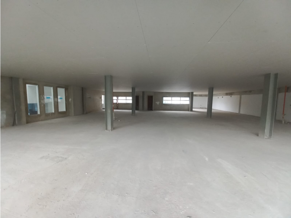 Local comercial en San Vicente — foto 4