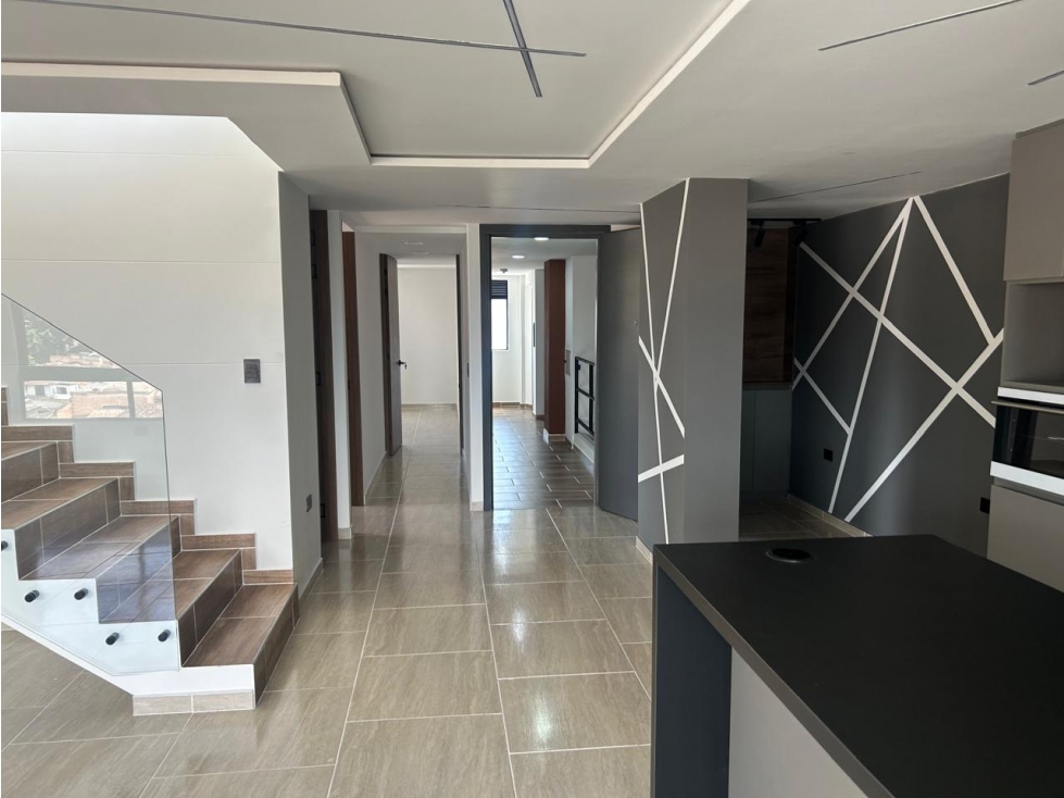 VENDO PENTHOUSE BELEN ROSALES