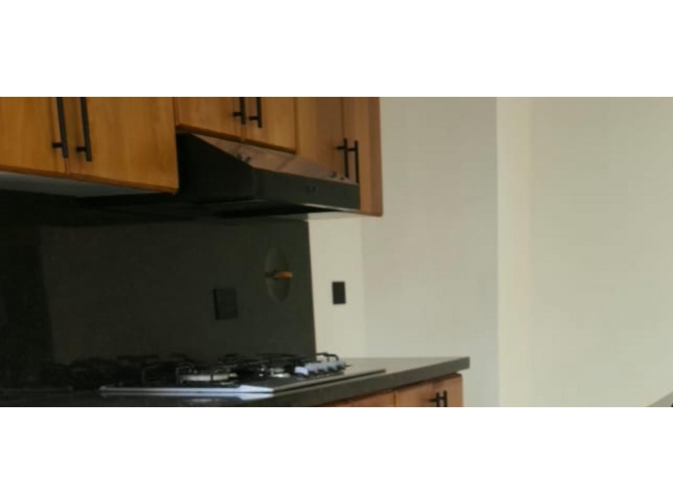 VENDO PENTHOUSE LAURELES — foto 4