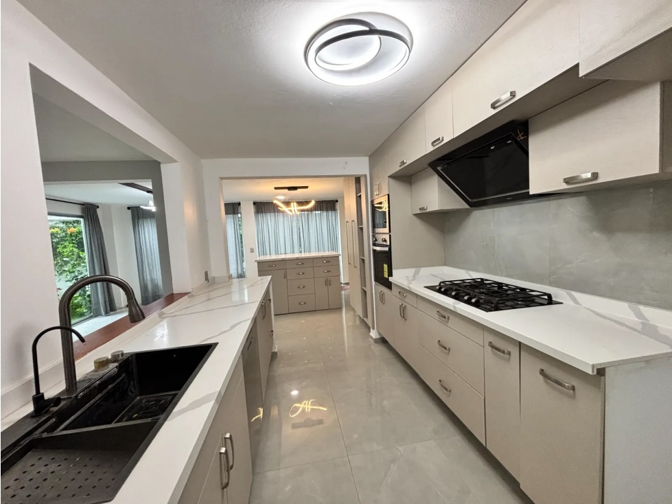 Casa en renta en Ex Hacienda de la Carcaña — foto 4