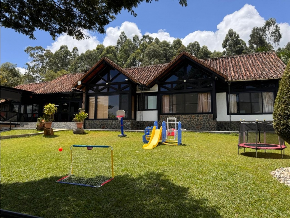 Venta de Casa Campestre en Dapa - 2