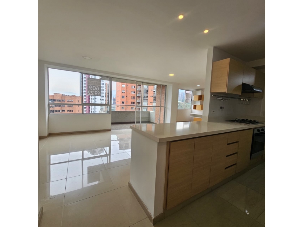 Arriendo en Santa María de los Ángeles|104m², 2 habitaciones + Estudio — foto 2