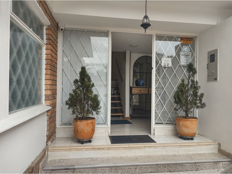 VENTA CASA CEDRITOS (MG)