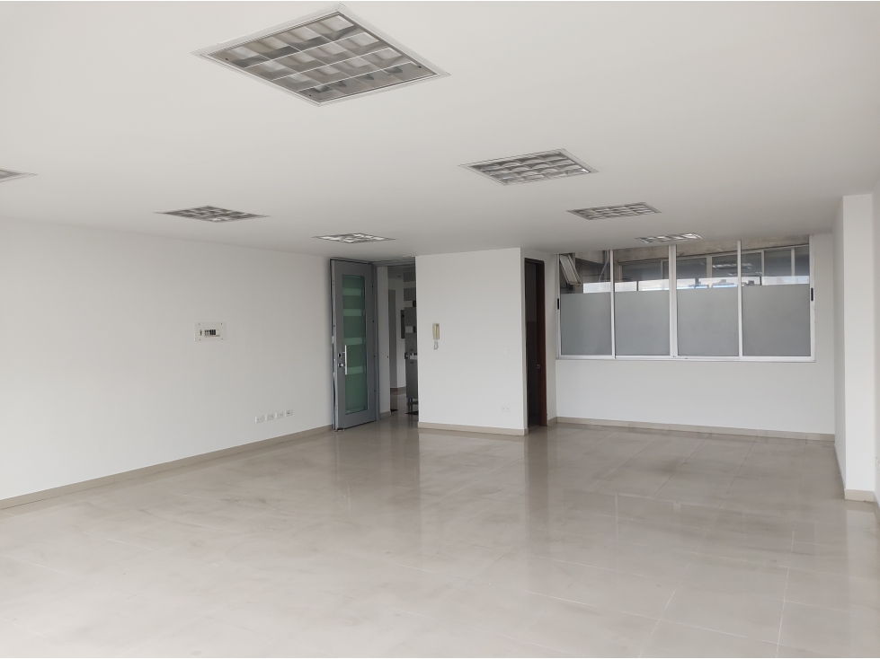 VENTA/ARRIENDO OFICINA PUENTE LARGO (MG) — foto 4