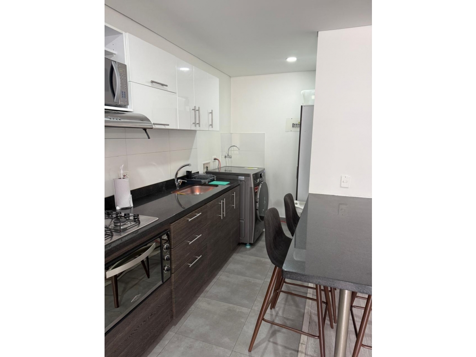 ARRIENDO APTO AMOBLADO CHAPINERO (MG) — foto 3