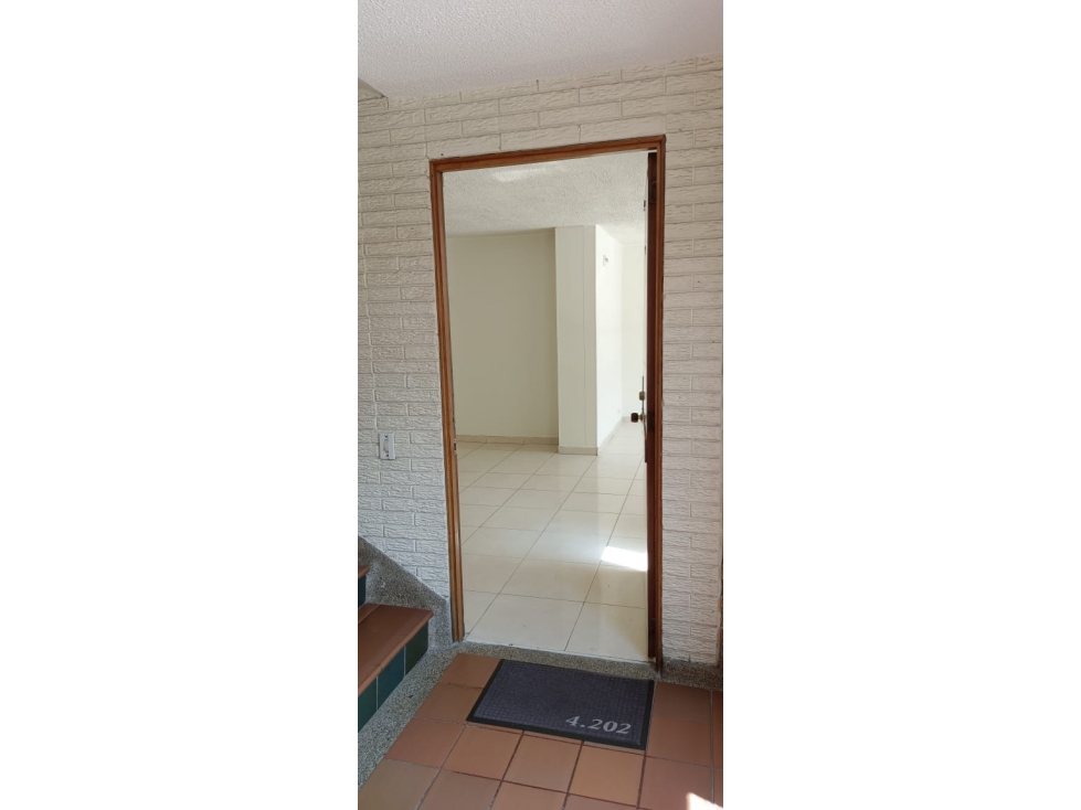 VENDO APTO COLINA CAMPESTRE (MG) — foto 2