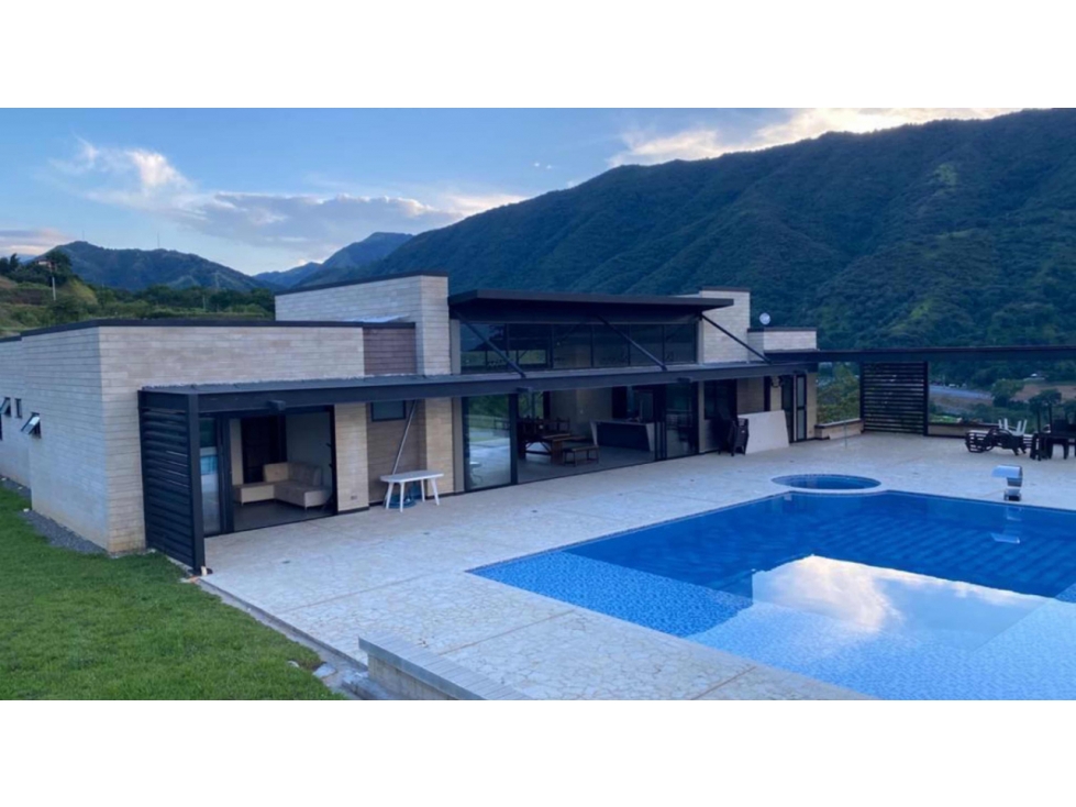 FINCA MODERNA Y NUEVA EN SAN JERONIMO UNIDAD CERRADA — foto 3