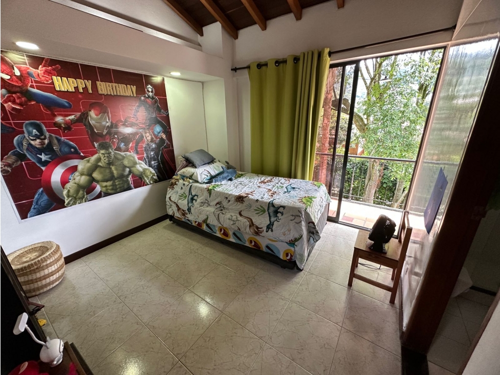 HERMOSA CASA EN ENVIGADO LOMA DE LAS BRUJAS EN UNIDAD CERRADA — foto 5